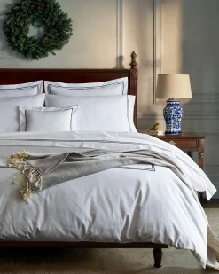Petite Plume Herringbone Throw in Beige