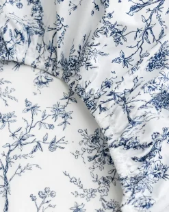 Petite Plume Luxe Premium Cotton Crib Sheet in Sweethearts