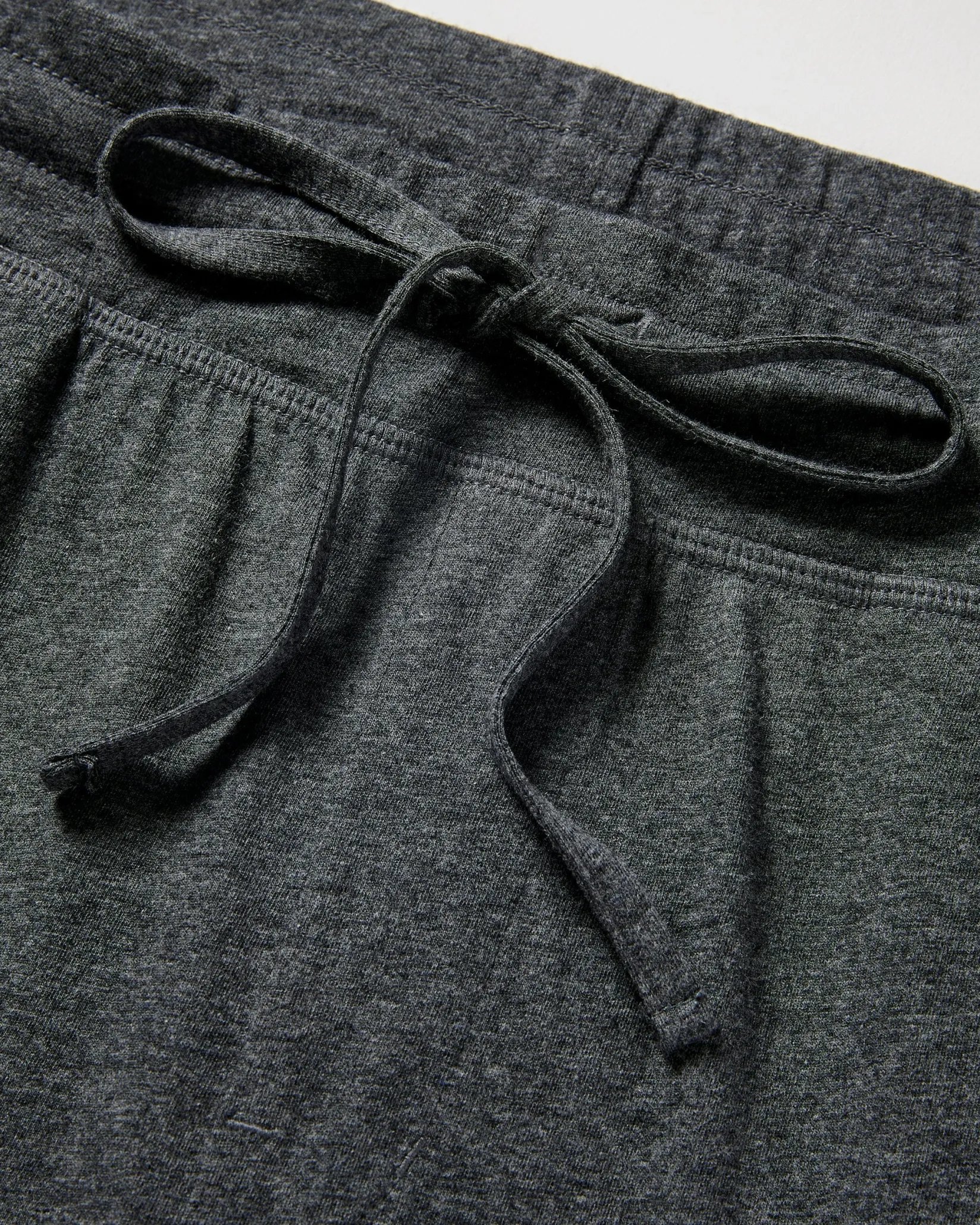 Petite Plume Men's 5" Pima Short in Dark Heather Grey