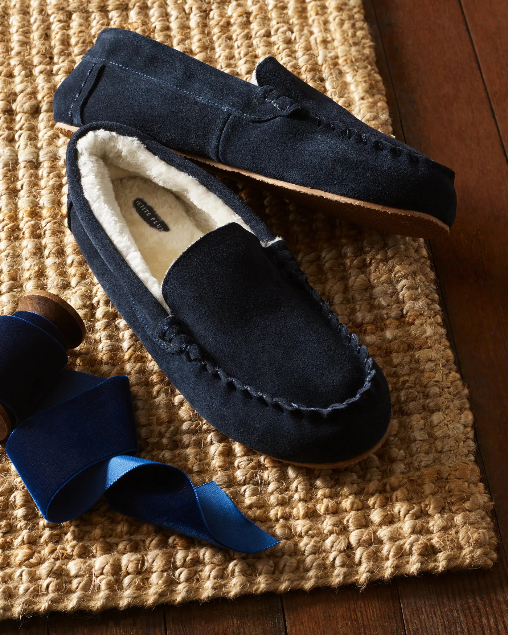 Petite Plume Men's Suede Slippers in Navy