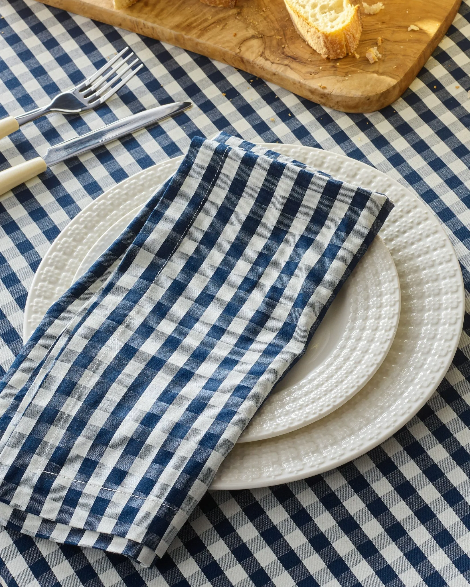 Petite Plume Signature Twill Napkins in Navy Gingham