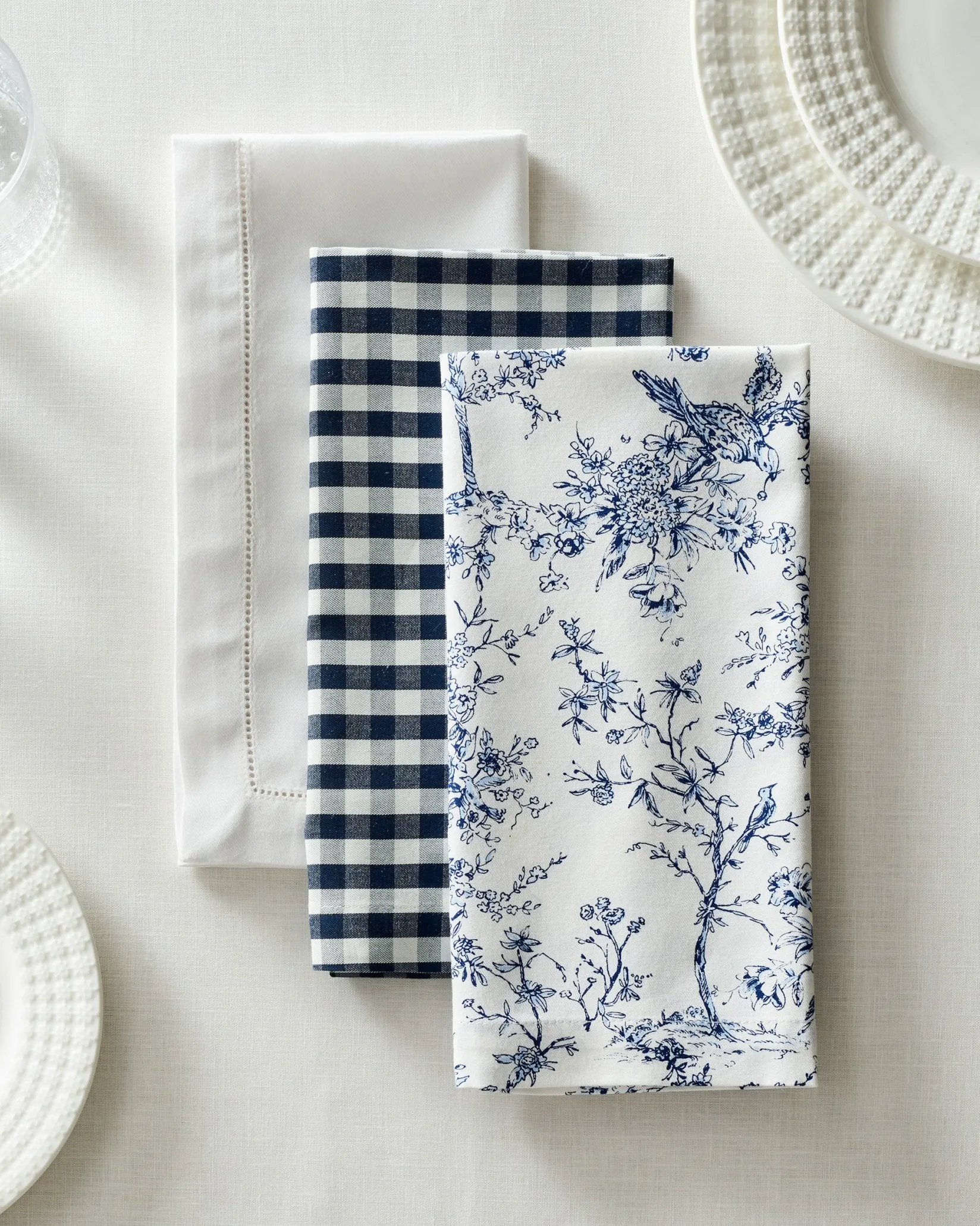 Petite Plume Signature Twill Napkins in Navy Gingham