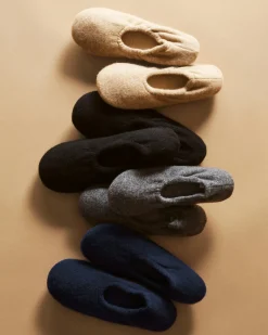 Women Petite Plume Women's Cashmere Slippers in Navy