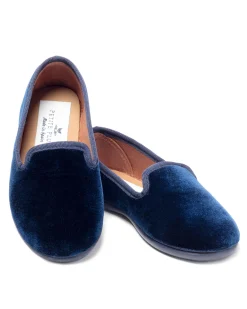 Women Petite Plume Women's Hamptons Loafer in Navy Velvet