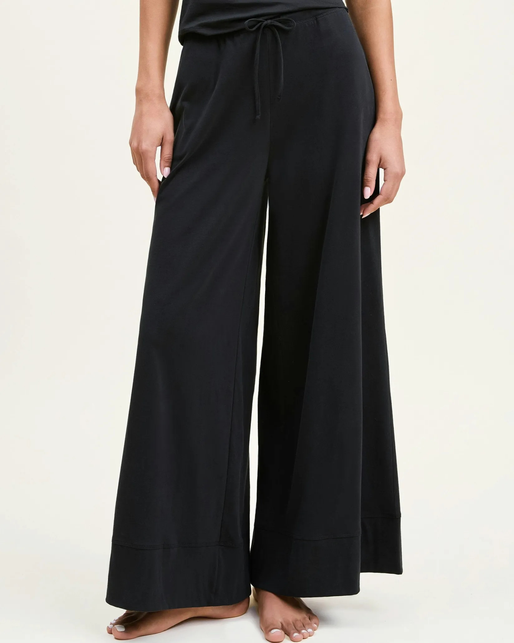 Women Petite Plume Women's Pima Wide-Leg Lounge Pant in Black