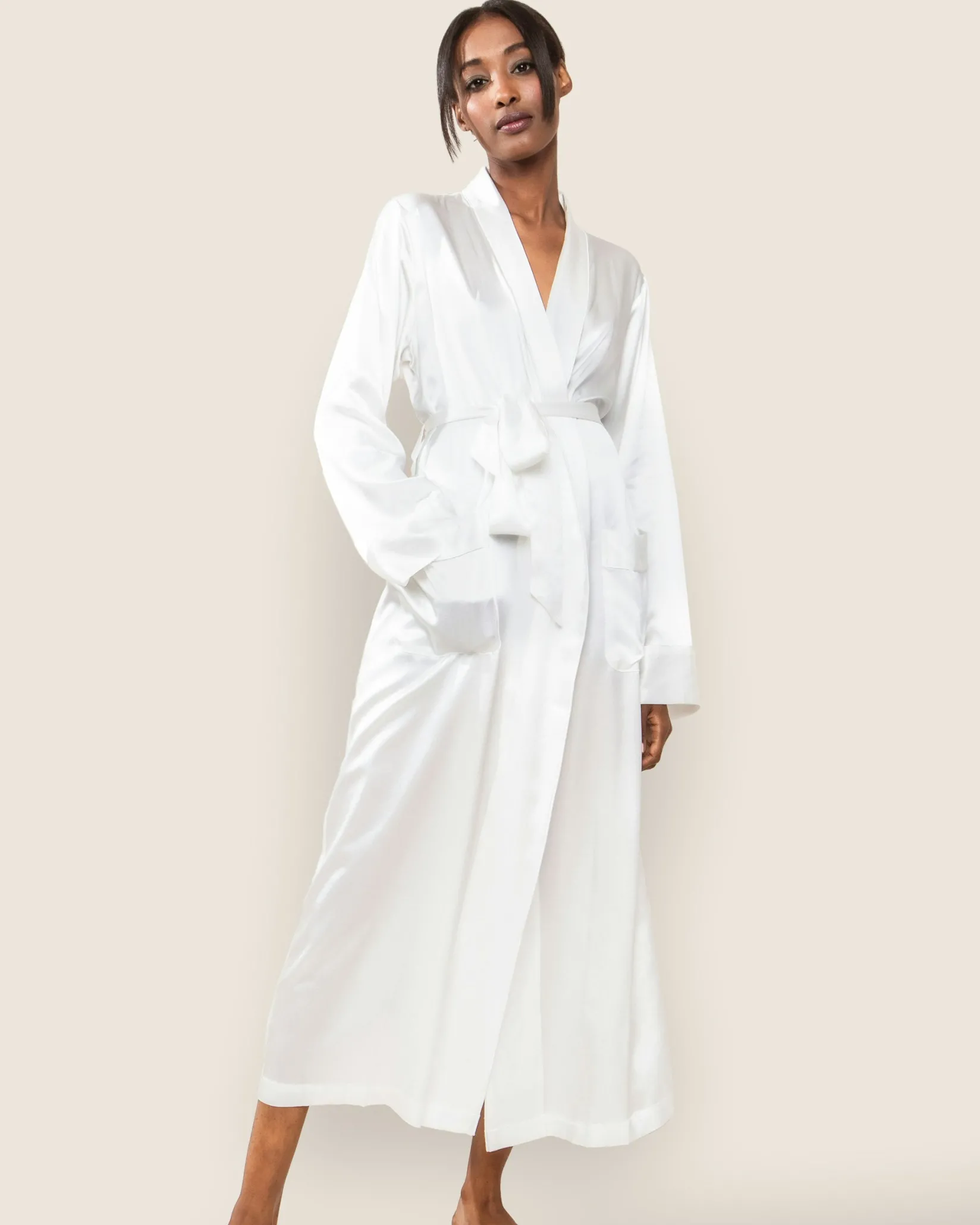 Women Petite Plume Women's Silk Long Robe in White