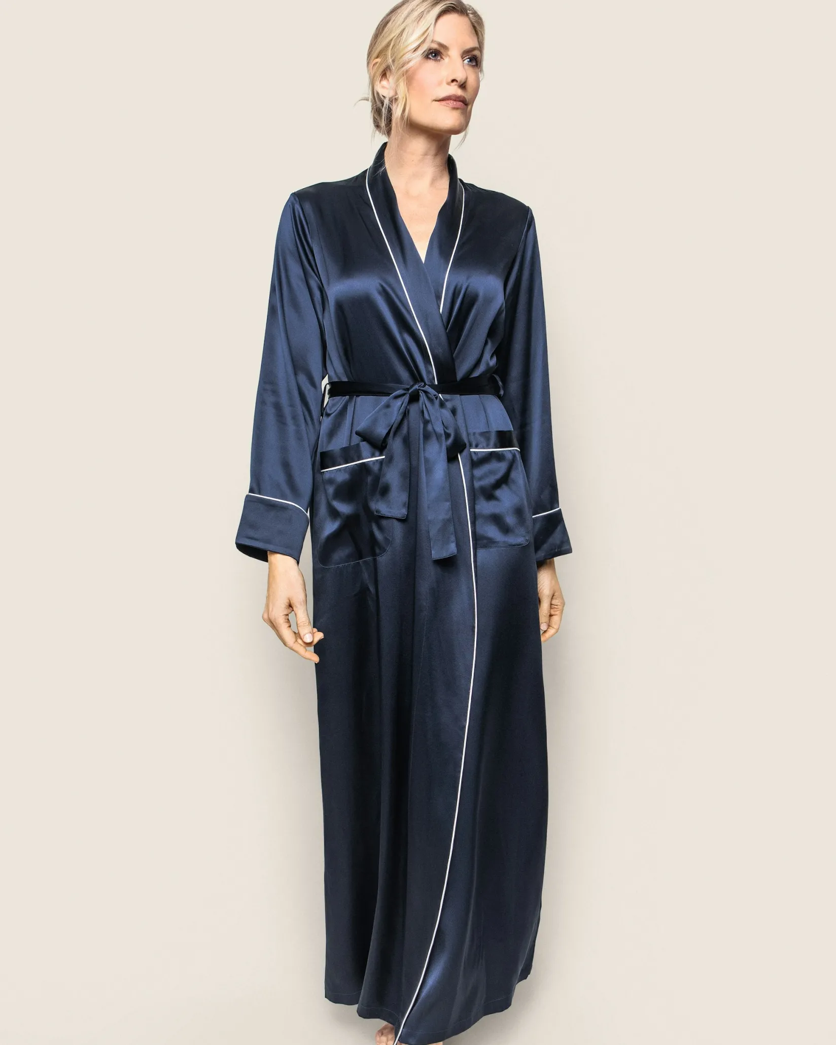 Women Petite Plume Women's Silk Long Robe in White