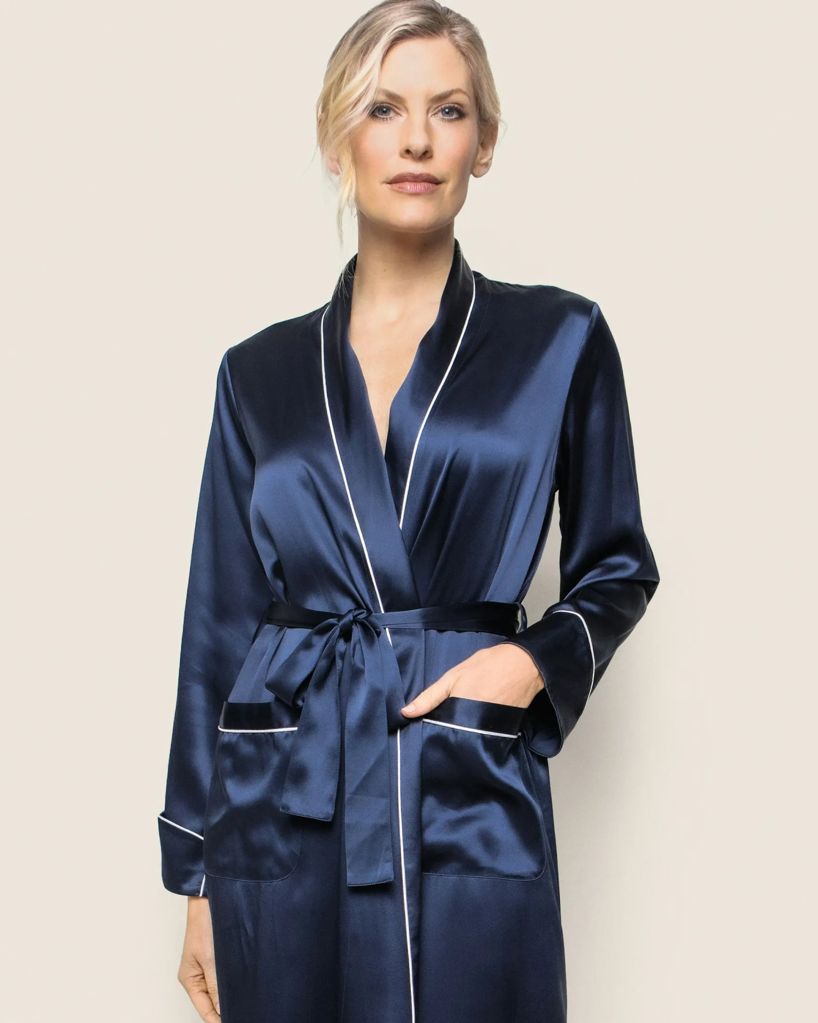 Women Petite Plume Women's Silk Long Robe in White
