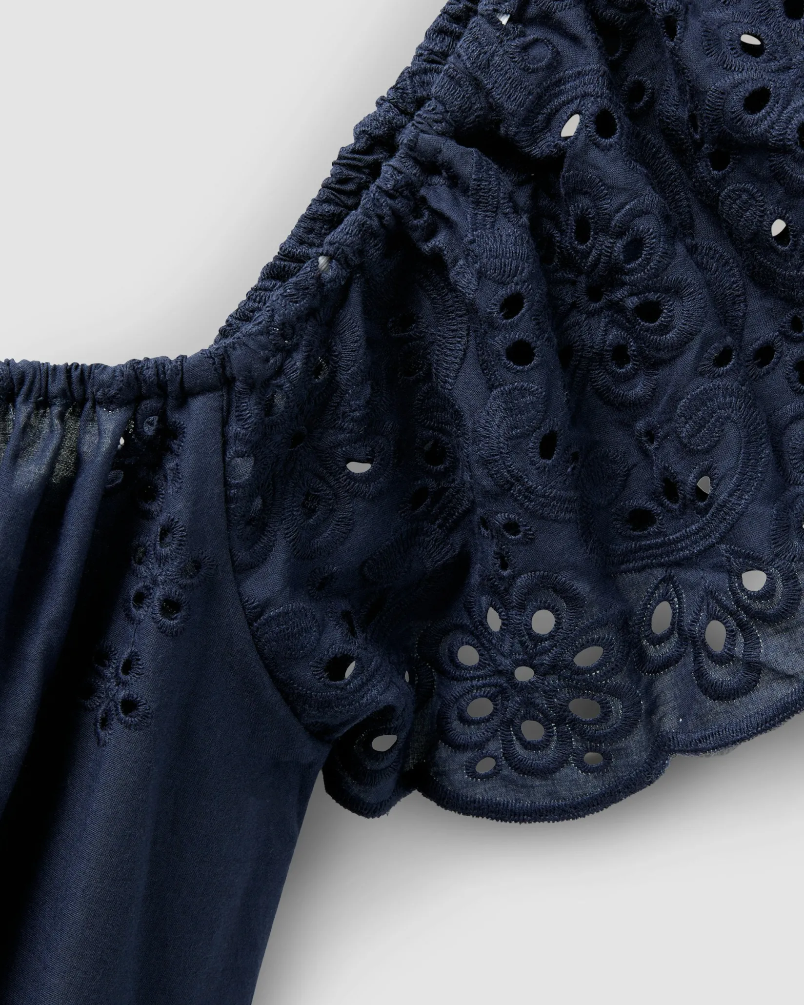 Women Petite Plume Women's Twill Ava Nightgown in Navy